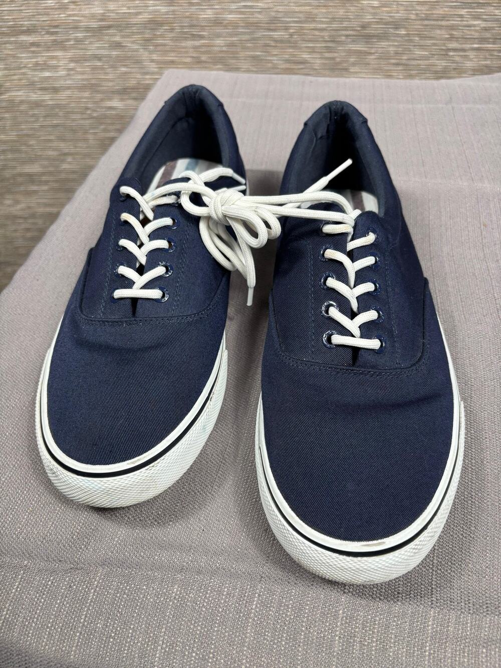 IZOD Rangley Memory Foam Shoes Mens Size 11 Blue Low Top Lace Up Casual Sneakers